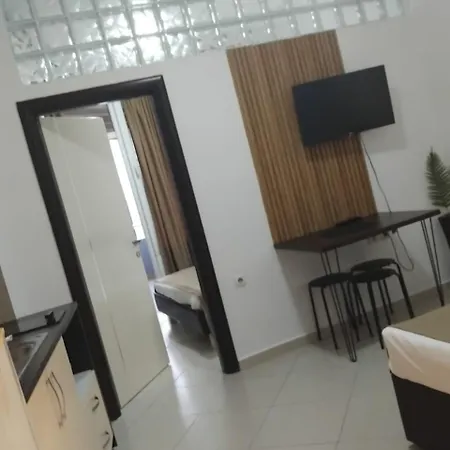 Ansi Paradiso Apartament