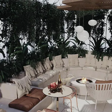 Ansi Paradiso * Saranda