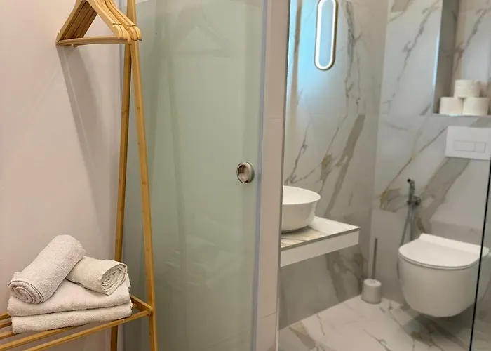 Ansi Paradiso Saranda