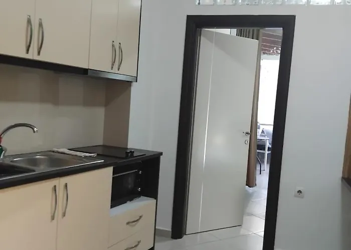 Ansi Paradiso * Saranda