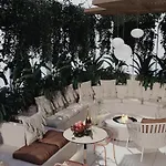 Ansi Paradiso * Sarandë