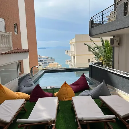 Ansi Paradiso * Sarandë