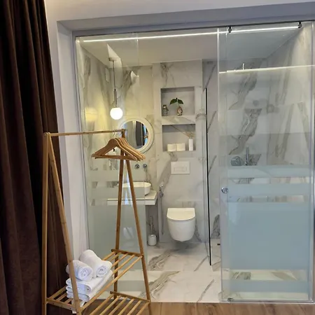 Ansi Paradiso Appartement *